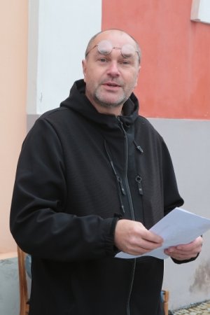 006.jpg